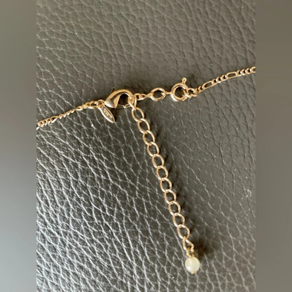 Signed NWT Vintage Gold Pearl Drop Necklace - Picture 5 of 15